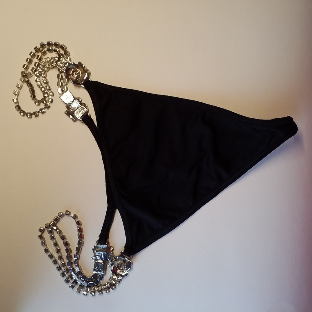 VICTORIA'S SECRET Panty XS/S G-string THONG RHINESTONE Strap Sides Black